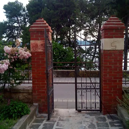 By The Sea - 11686 *